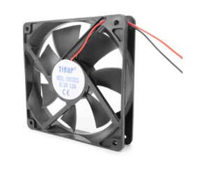 ventilator clocitoare mediu umed beci aerisire